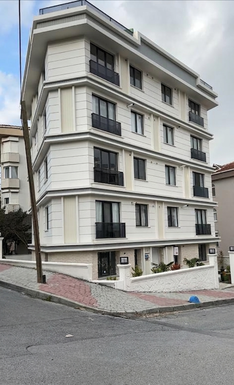 Köşe Apartman